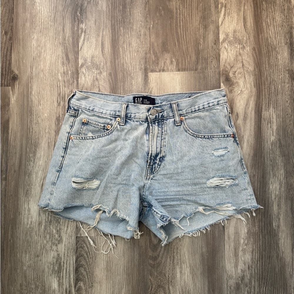 GAP Stride Short